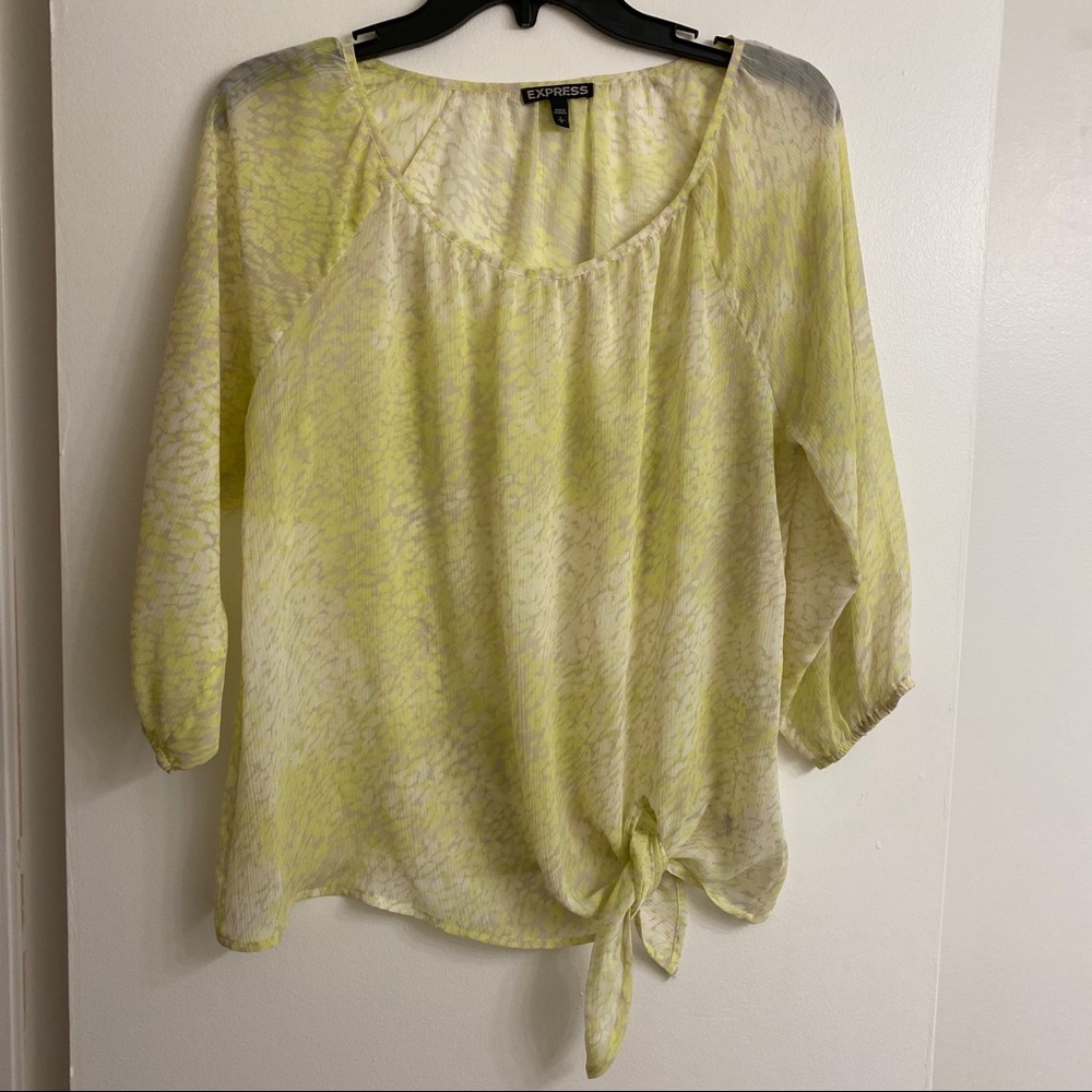 🍋 Express Yellow Tie Front Blouse